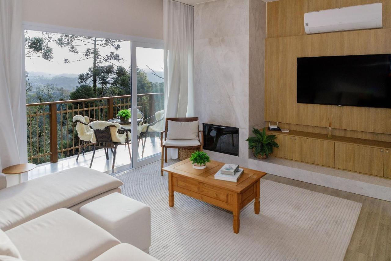 Topázio 304 - Apartamento com piscina aquecida, próximo à museu, restaurantes e cervejarias. Gramado Exterior foto